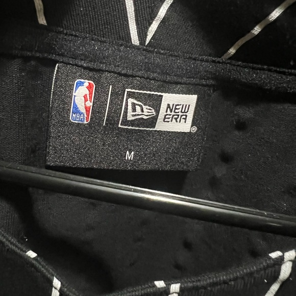 Bulls script jersey new era size M - Picture 3 of 4